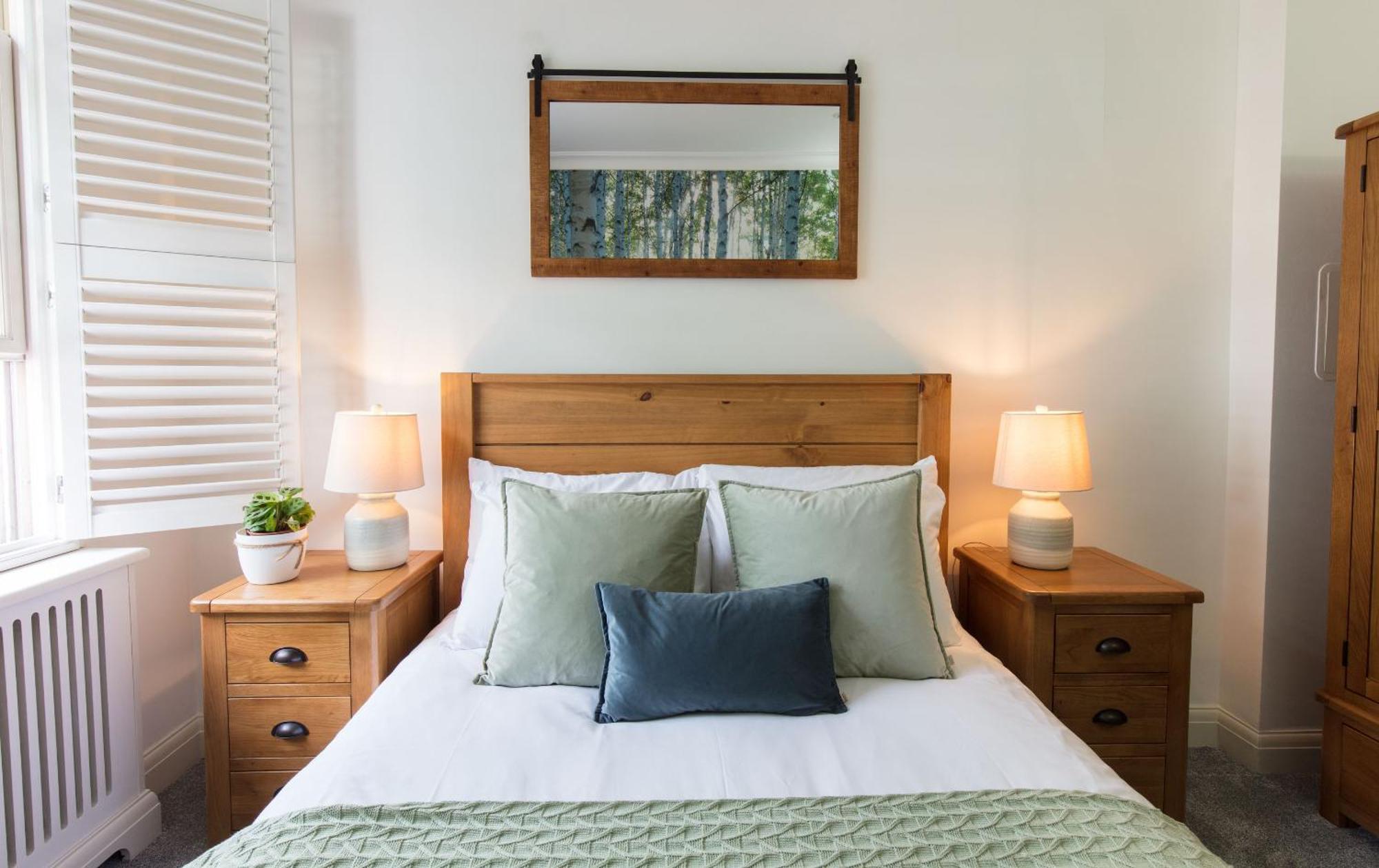 Spacious Quiet 4bedrooms 6beds House With Private Garage 5min Walk To Paddington Station Casa de férias