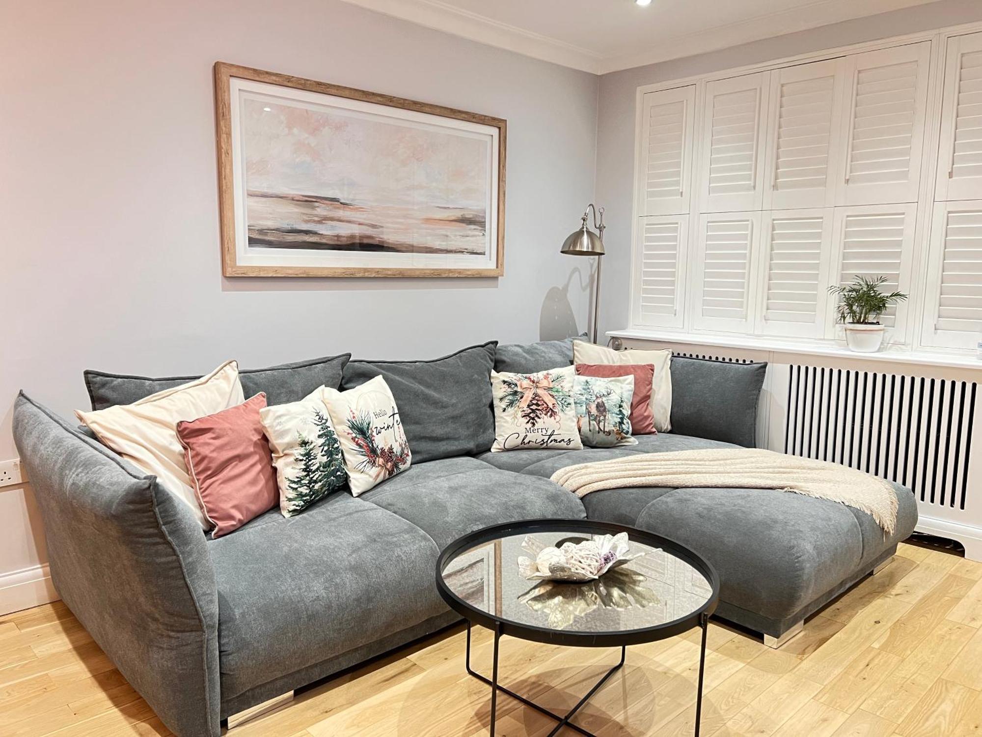 Spacious Quiet 4bedrooms 6beds House With Private Garage 5min Walk To Paddington Station Casa de férias Londres